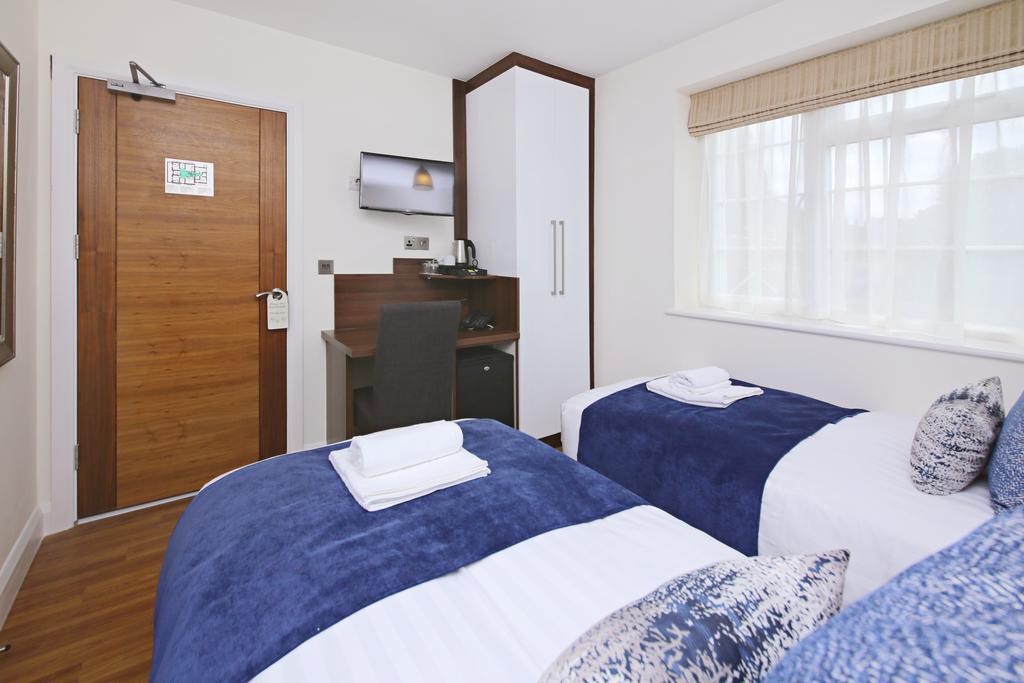 Imperial Guest House Ltd. Hounslow Chambre photo