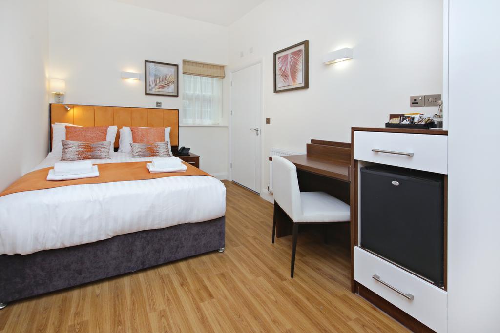 Imperial Guest House Ltd. Hounslow Chambre photo